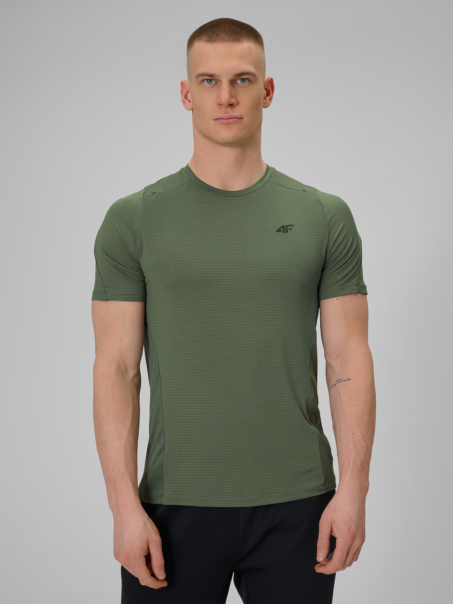 Tricou Antrenament 4F Bărbați 4FDry Uscare Rapidă Regular Verde Măsliniu