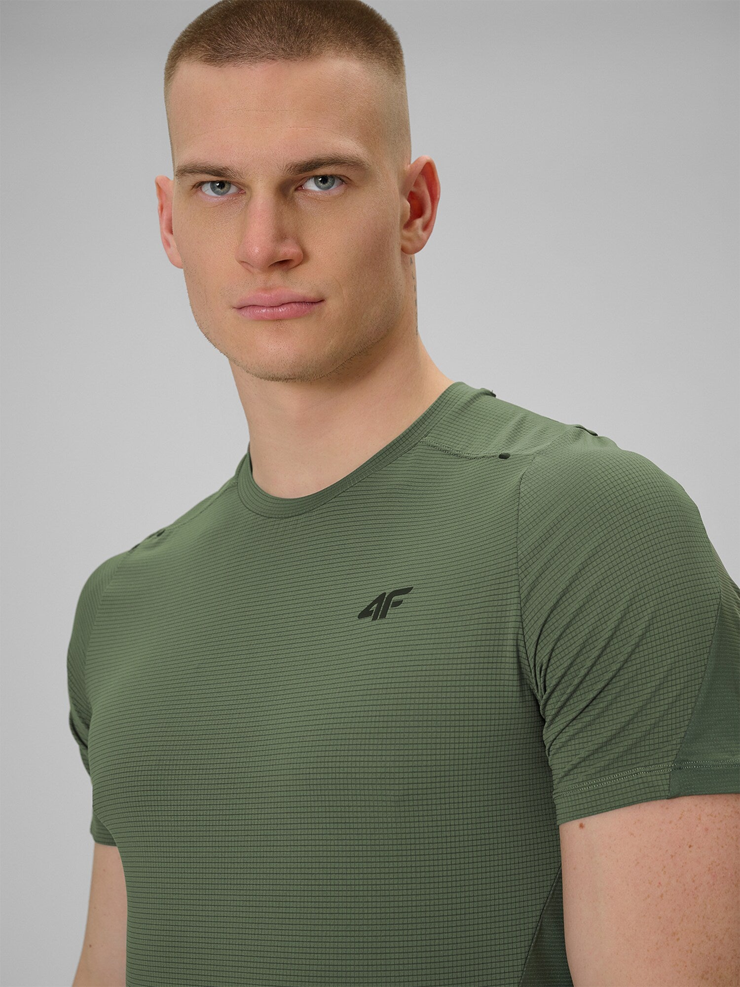 Tricou Antrenament 4F Bărbați 4FDry Uscare Rapidă Regular Verde Măsliniu
