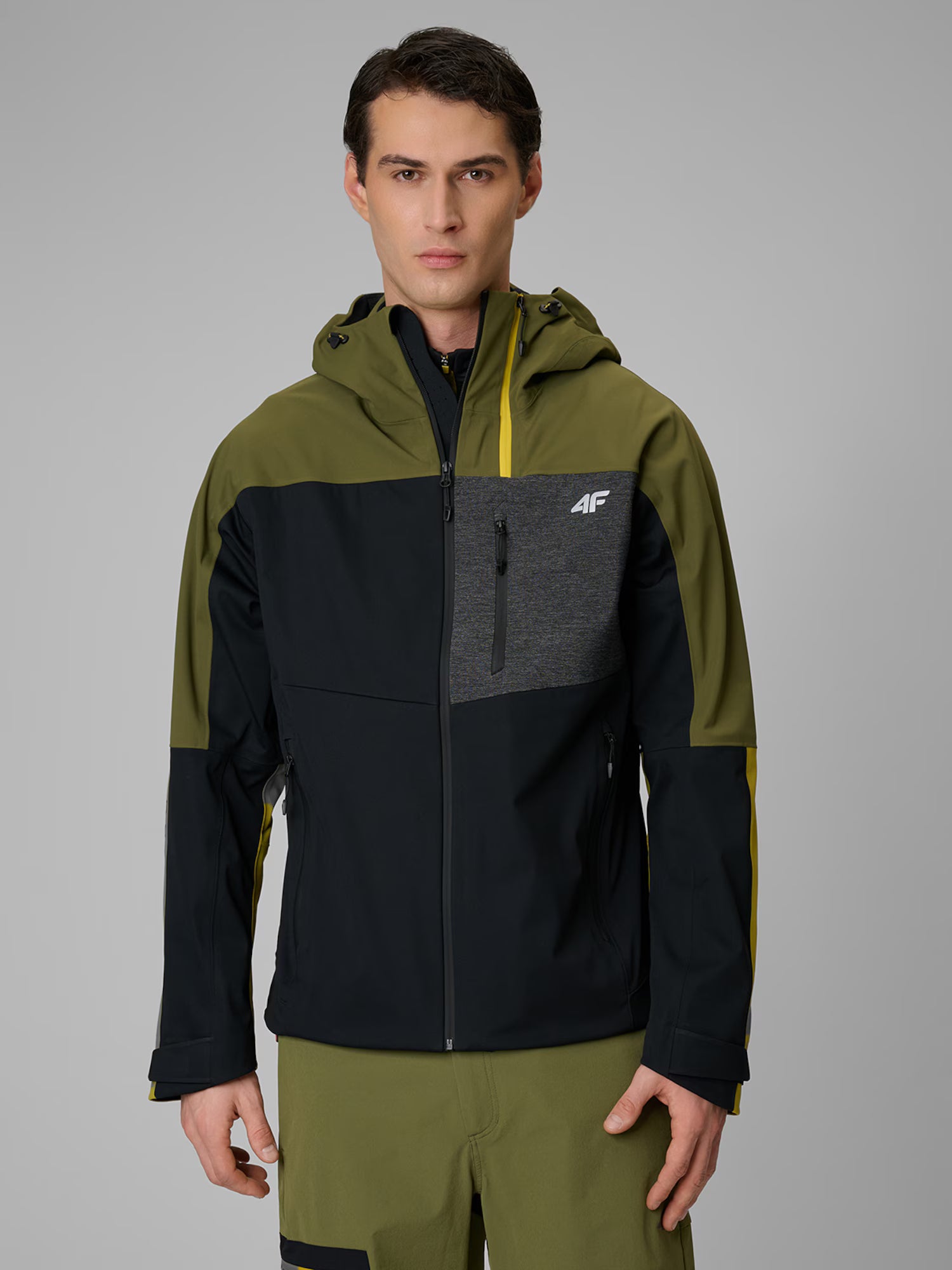 Jacket Softshell Trekking 4F PRO Membrană 10000 Bărbați Khaki