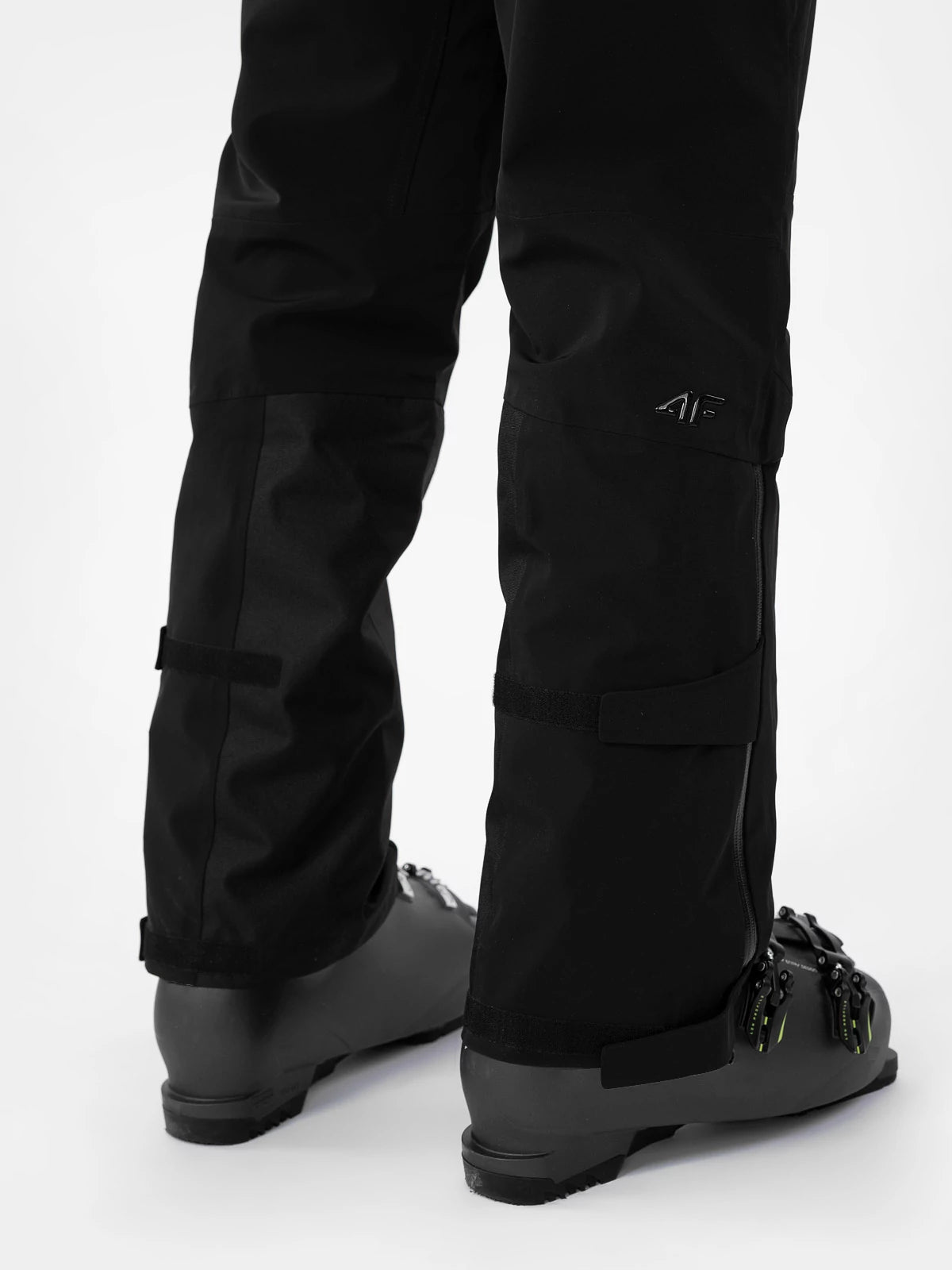 PANTALONI DE SCHI 4FPRO MEMBRANA DERMIZAXÂ® 20 000 PENTRU BARBATI