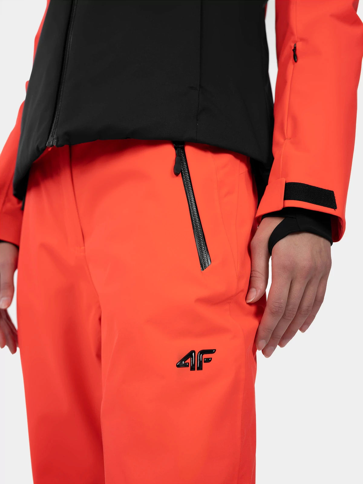 PANTALONI DE SCHI 4FPRO MEMBRANA DERMIZAXÂ® 20 000 PENTRU FEMEI