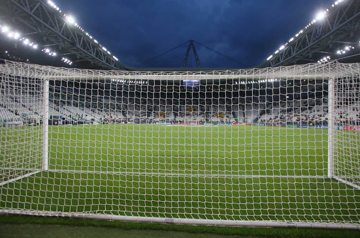 Plasa pentru porti de fotbal standard 7.5x2.5, ochi patrat, fir 4.5 mm, adancime sus/jos: 200x200 cm
