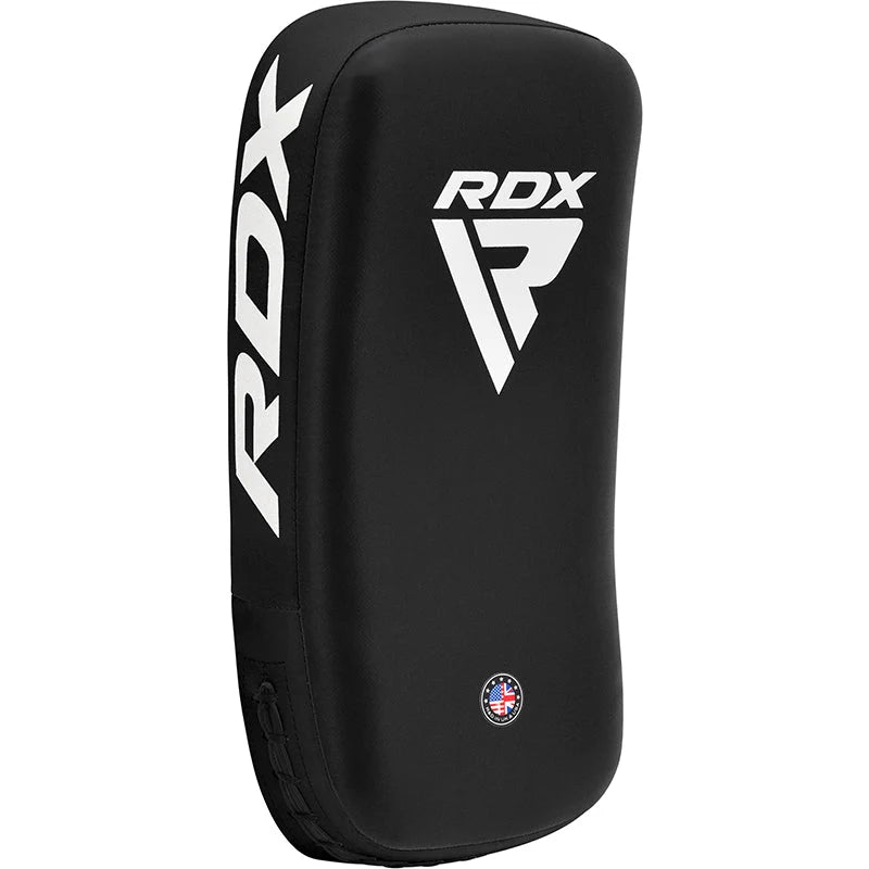 Labă de Box Curbată RDX T1 Thai Kick Pad - expert-sport.ro