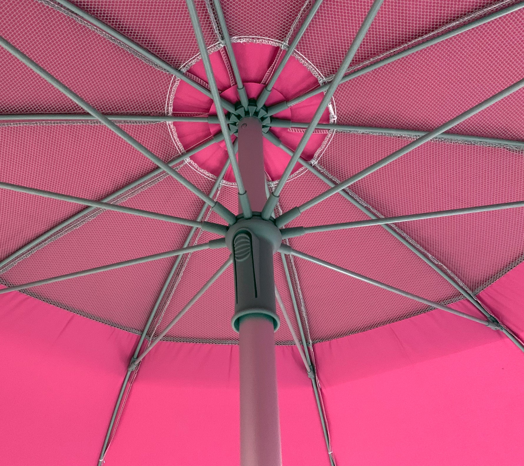Umbrelă Plajă Maui & Sons UltraLight 190cm Rabatabilă – UPF+50, Husă Inclusă